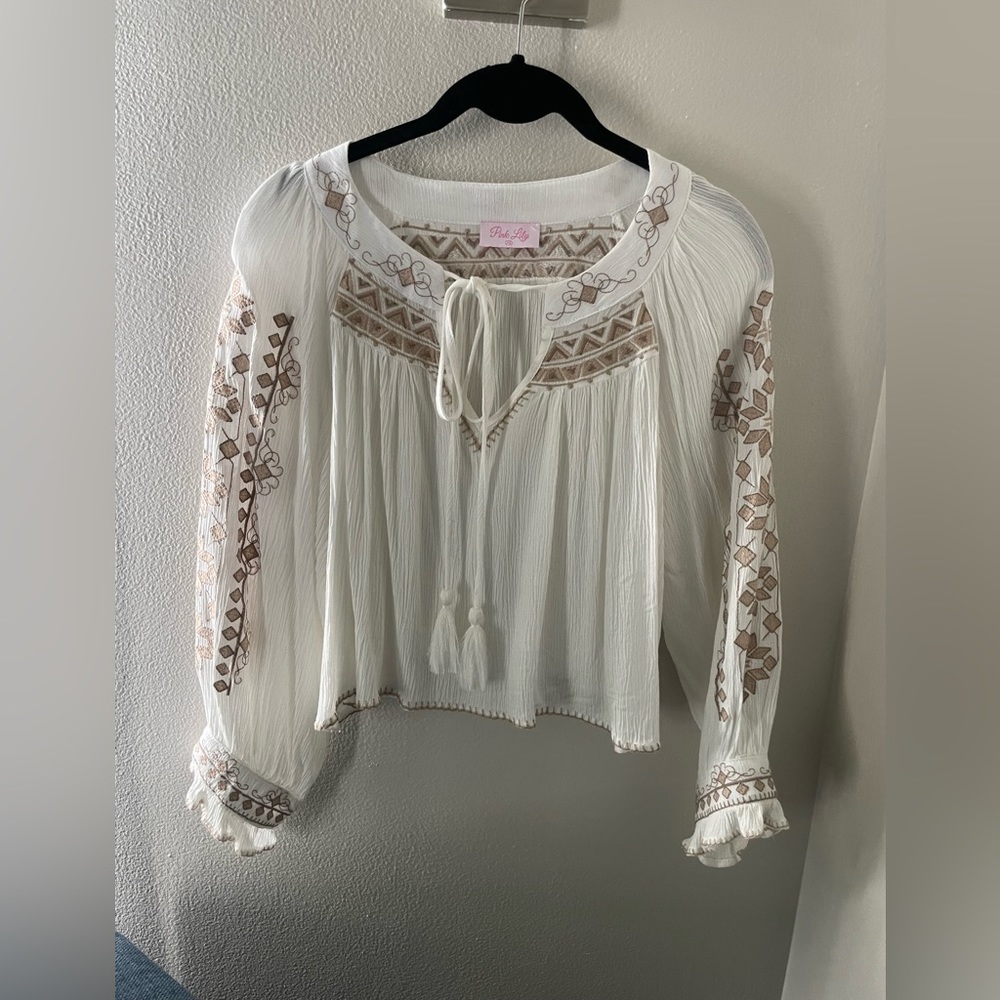 Pink Lily Boho Long Sleeve Crop Top